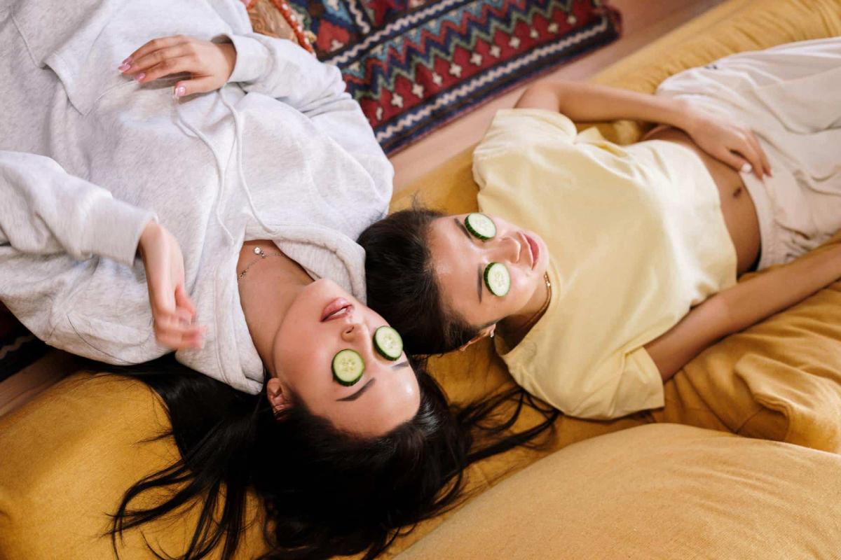 Cucumber aloe face mask featured image
