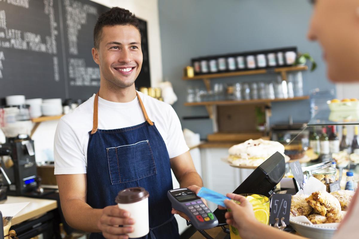 Does coffee dehydrate your skin featured image